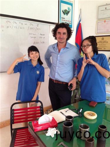 灋國(guó)客(ke)戶(hù)-機(jī)(ji)械(xie)設(shè)備(bei)質(zhì)(zhi)量(liang)優(yōu)(you)良(liang)！